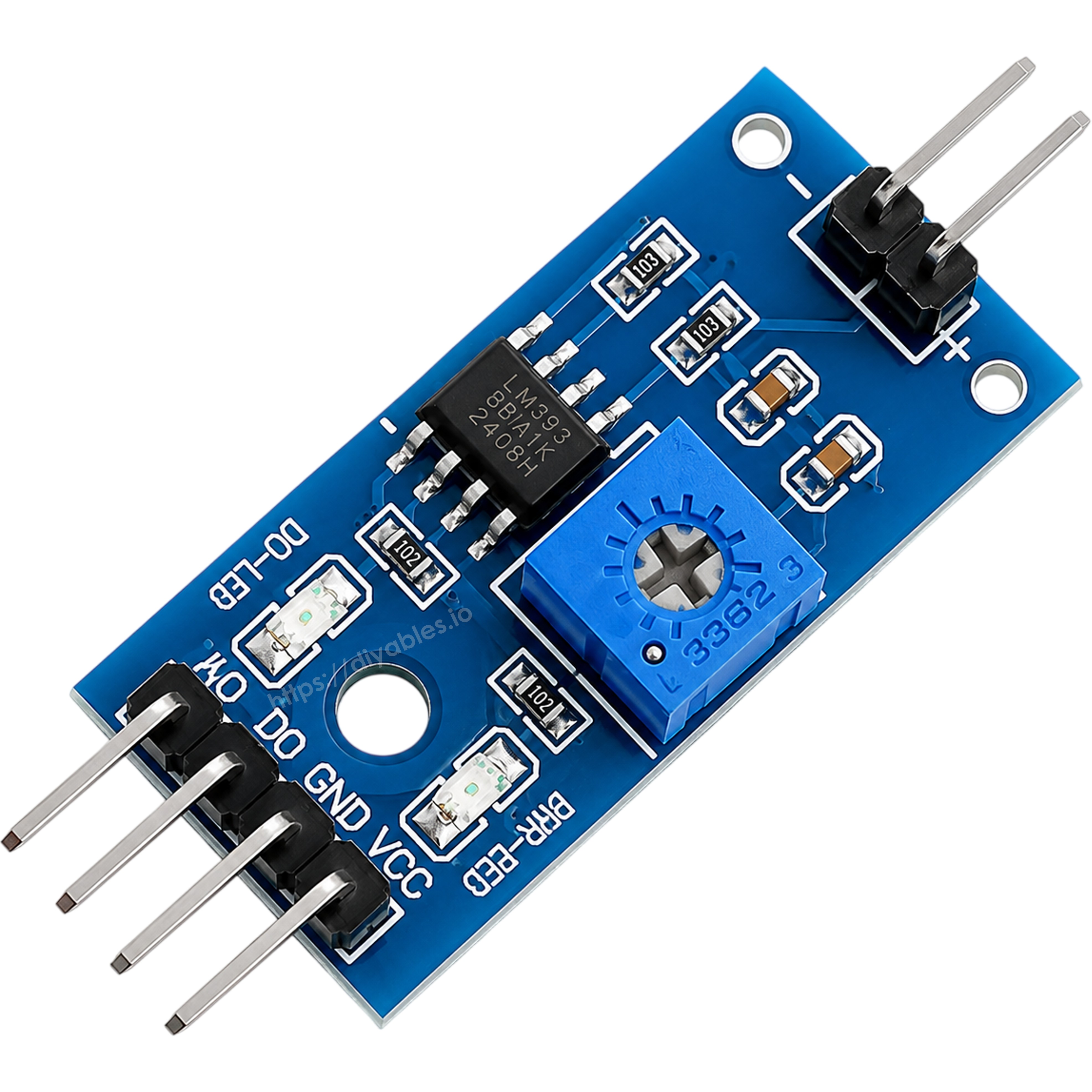 LM393 comparator module showing LM393 chip DO LED PWR LED and DO GND VCC pins