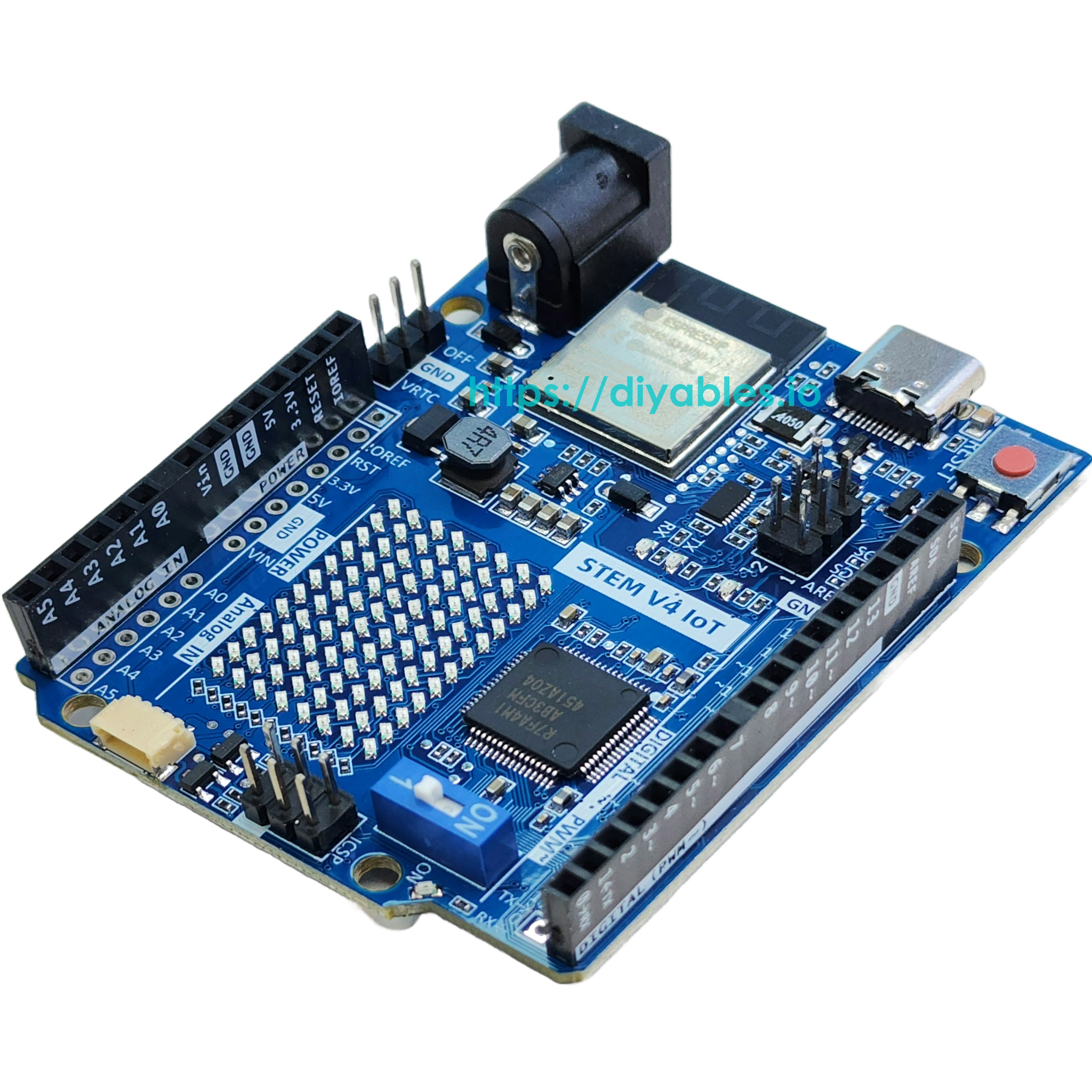 STEM V4 development board with RA4M1 ARM Cortex-M4 32-bit processor and ESP32-S3
